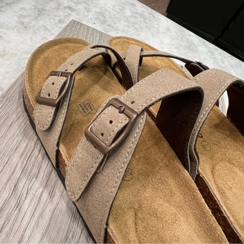 BeLovely Leather Summer Sandal Sz 5.5 - Picture 9 of 11
